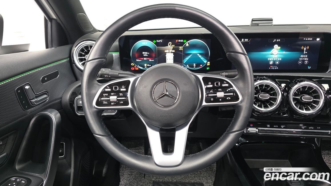 Mercedes-Benz A-Class 2022