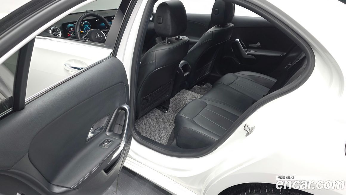 Mercedes-Benz A-Class 2022