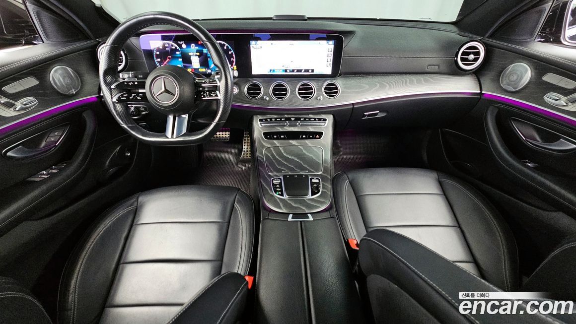 Mercedes-Benz E-Class 2021