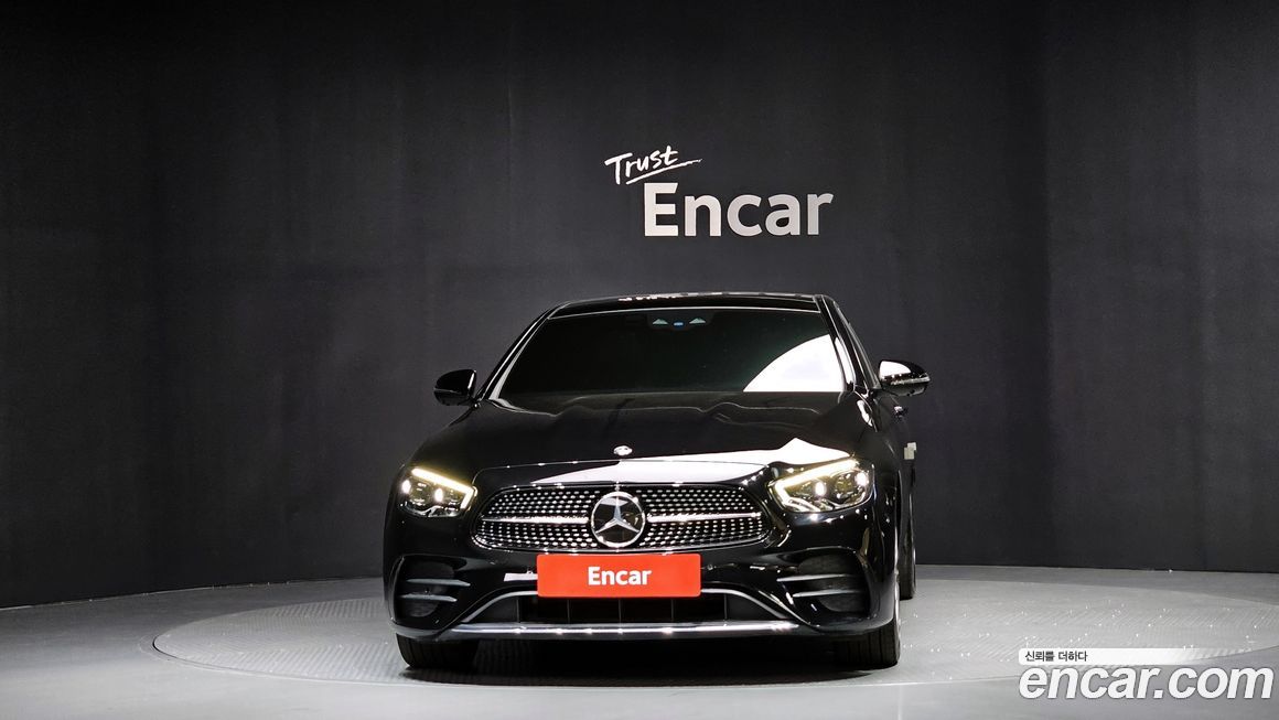 Mercedes-Benz E-Class 2021