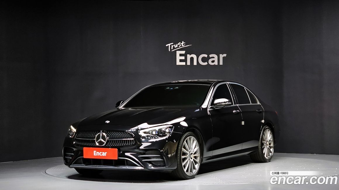 Mercedes-Benz E-Class 2021