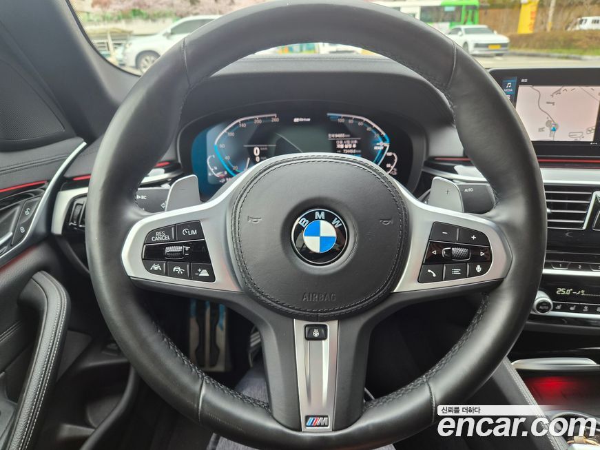 BMW 5-Series 2020