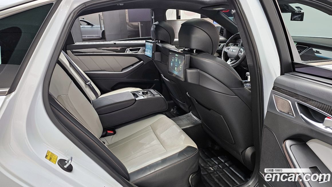 Genesis G80 2018