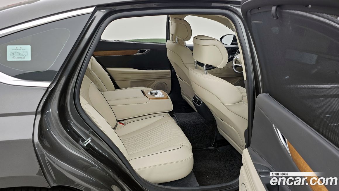 Genesis G80 2023