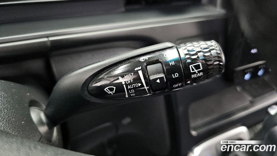 Hyundai Staria 2025