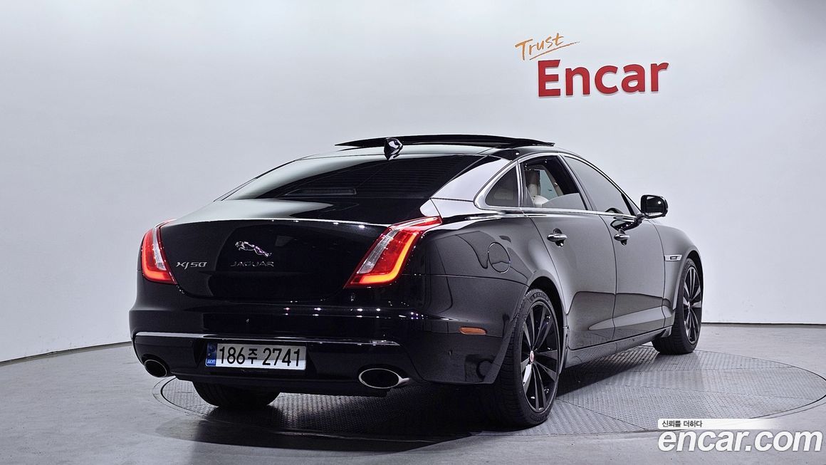 Jaguar XJ 2019