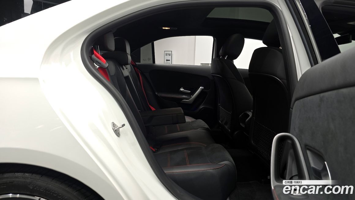 Mercedes-Benz A-Class 2023