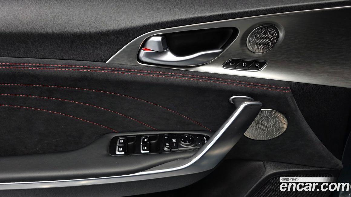Kia Stinger 2023