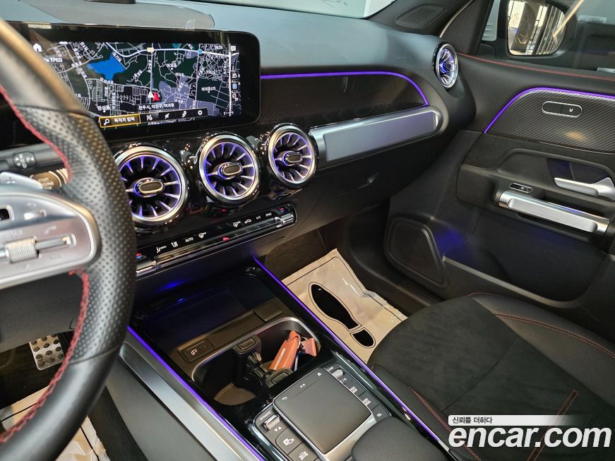 Mercedes-Benz GLB-Class 2022