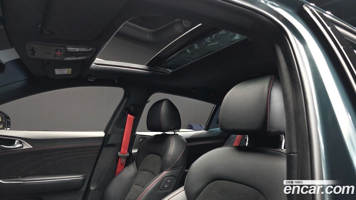 Kia Stinger 2023