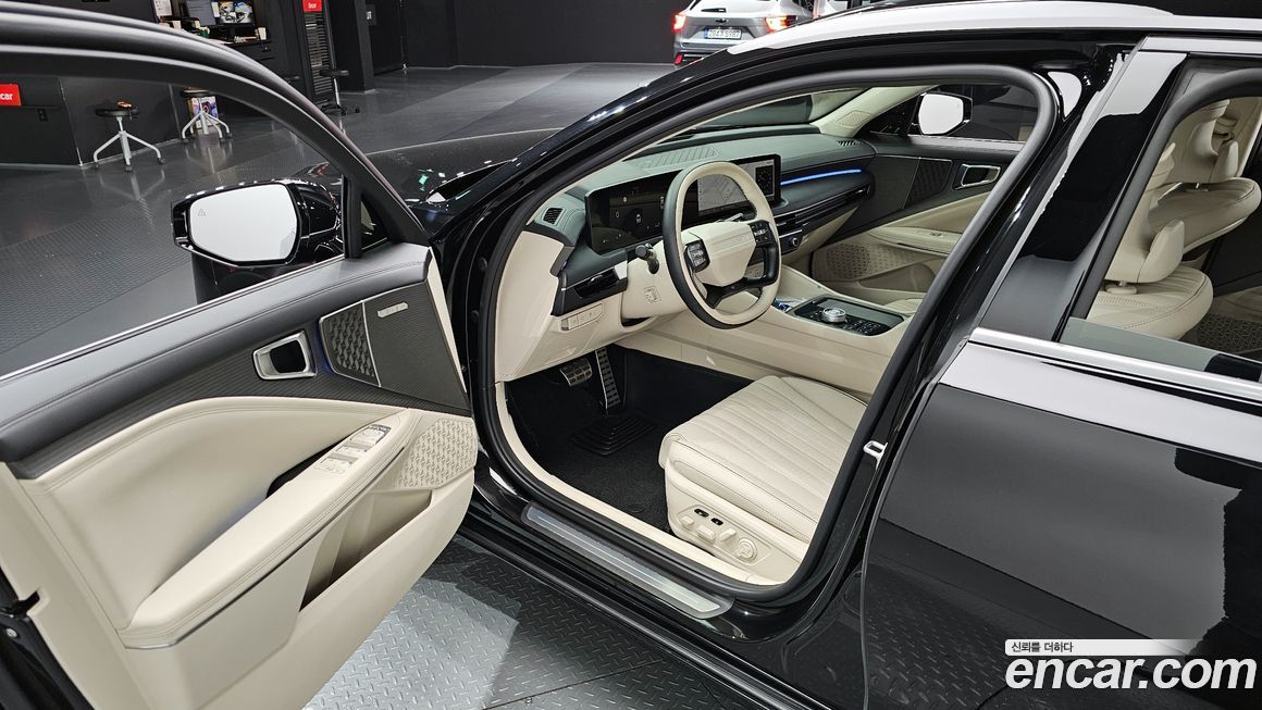 Kia K8 2025