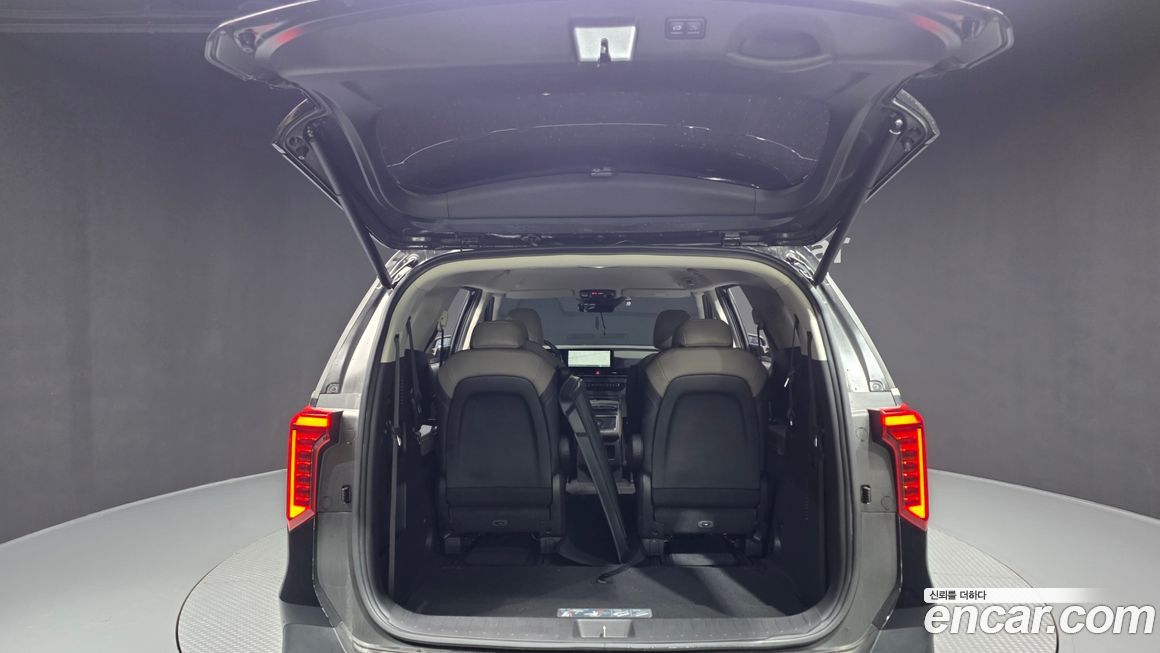 Kia Canival 2024