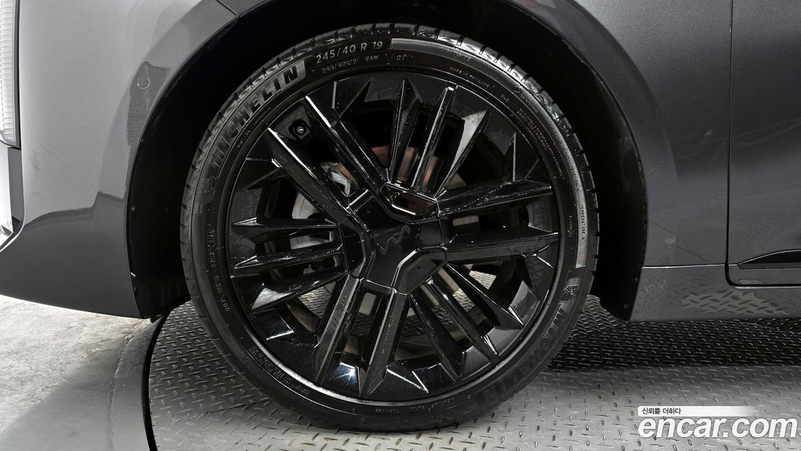 Kia K8 2025