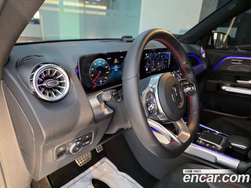 Mercedes-Benz GLB-Class 2022