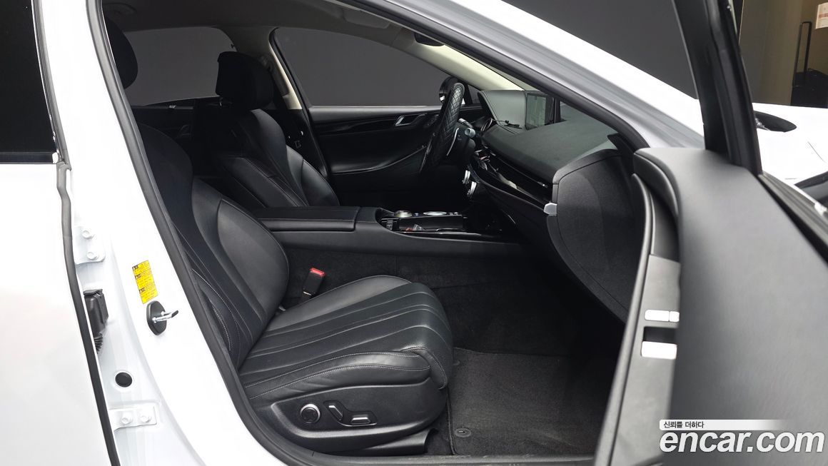 Genesis G80 2021
