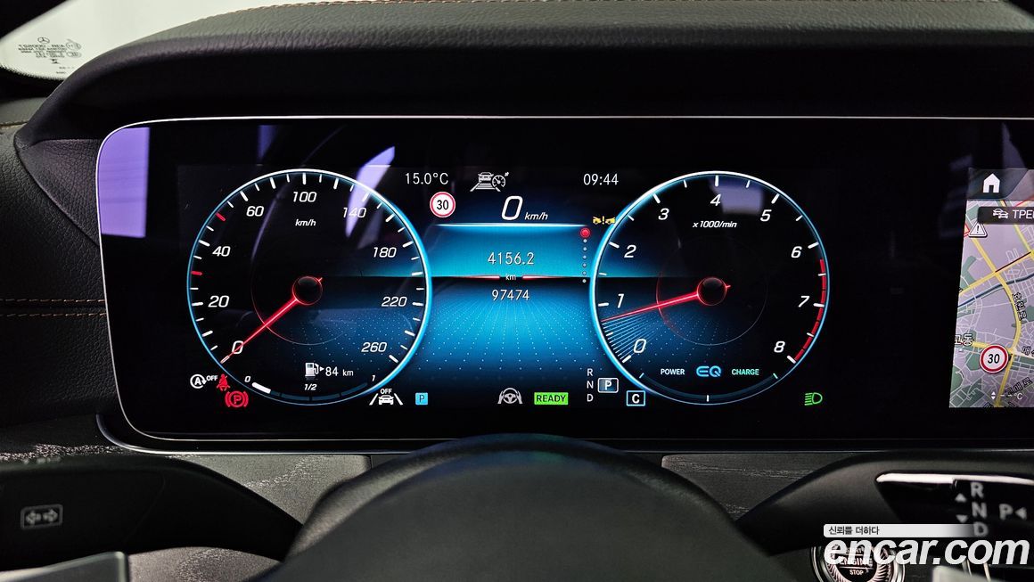 Mercedes-Benz E-Class 2023