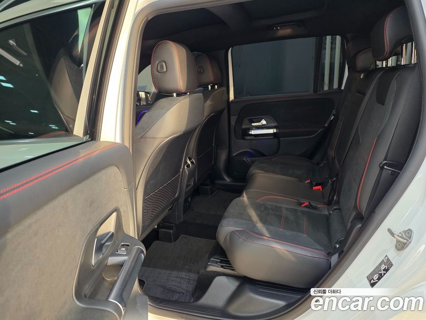 Mercedes-Benz GLB-Class 2022