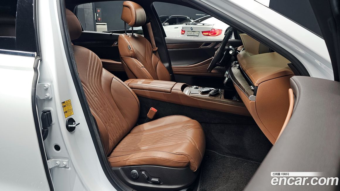 Genesis G80 2021