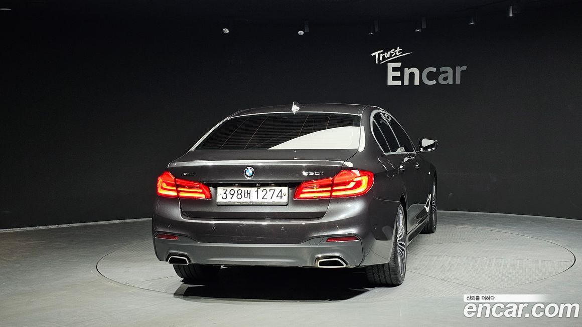 BMW 5-Series 2020