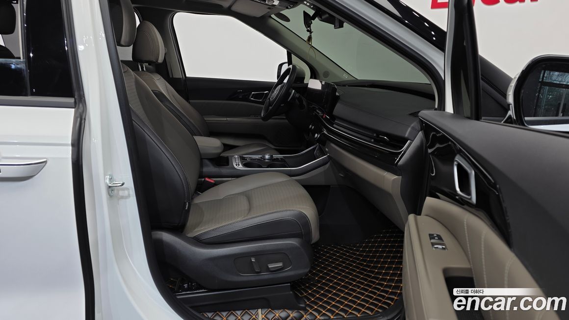 Kia Canival 2025