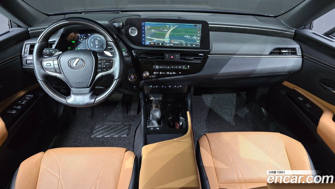 Lexus ES 2023