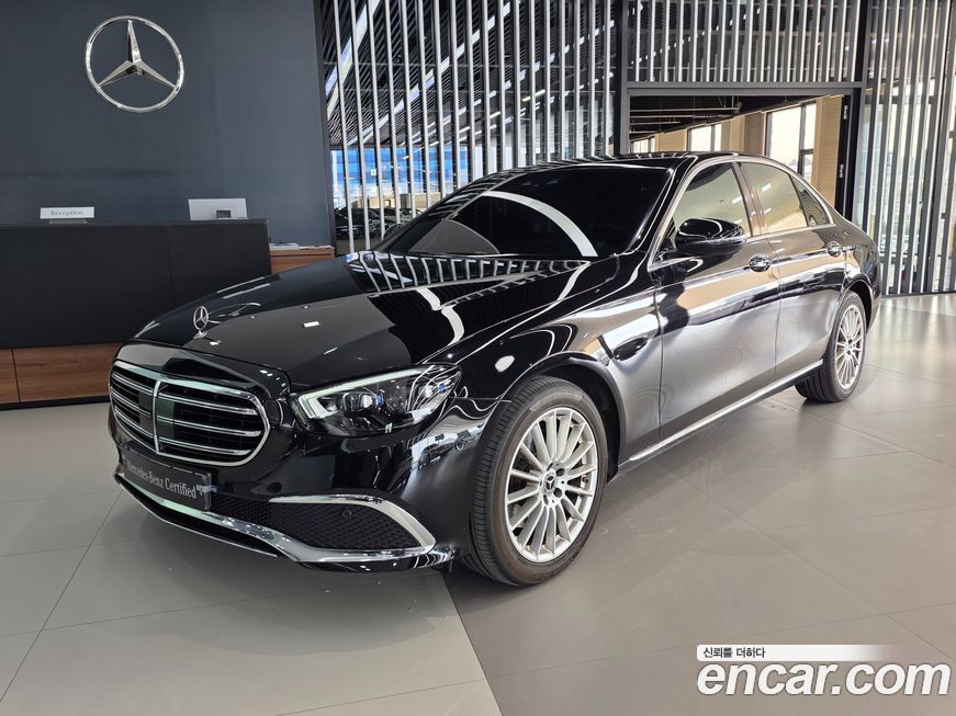 Mercedes-Benz E-Class 2021