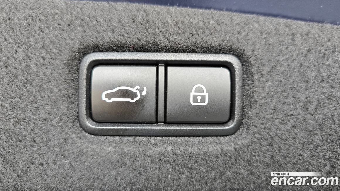 Genesis G90 2021