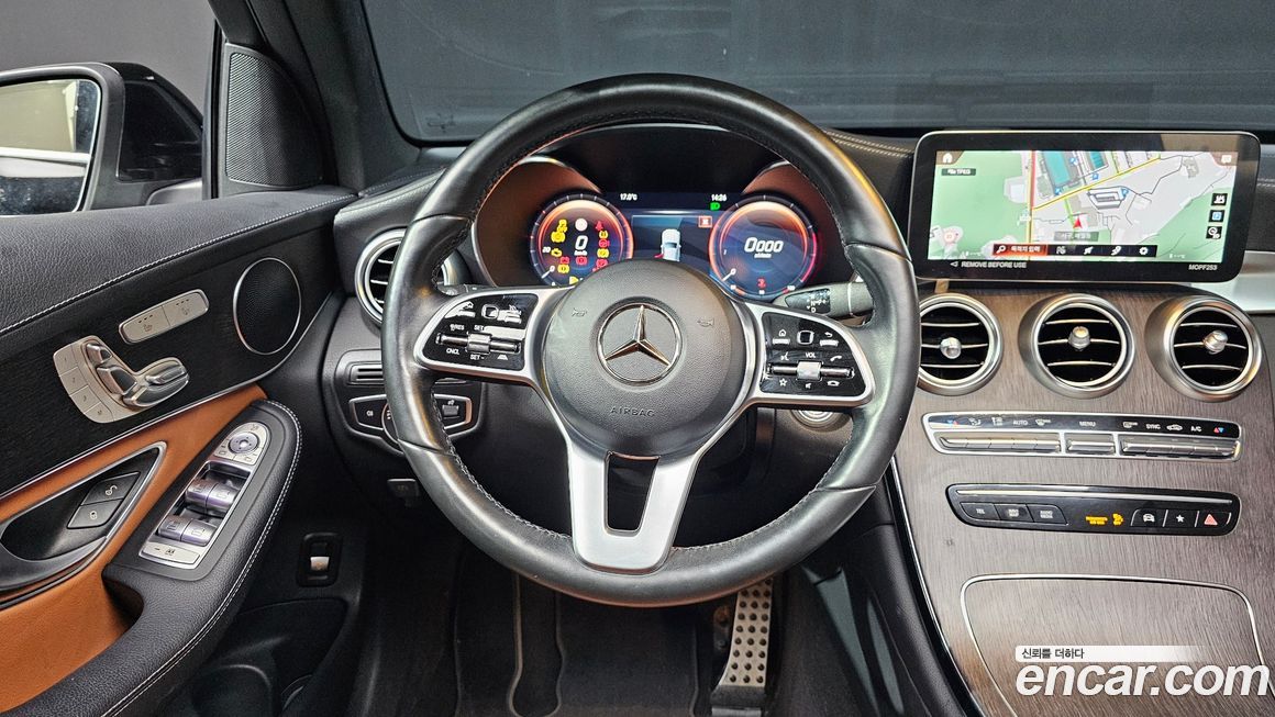 Mercedes-Benz GLC-Class 2022