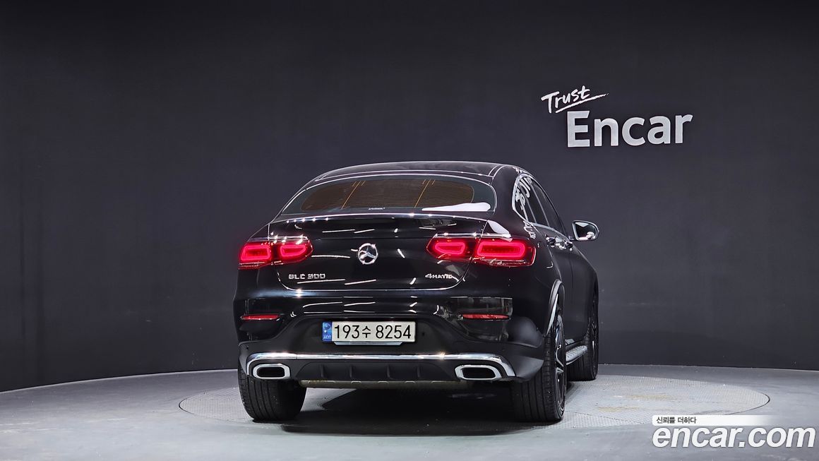 Mercedes-Benz GLC-Class 2022