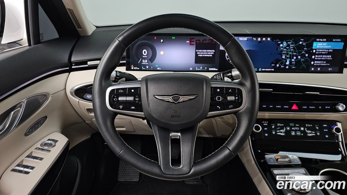 Genesis GV70 2025