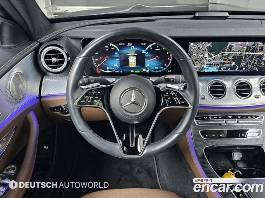 Mercedes-Benz E-Class 2021