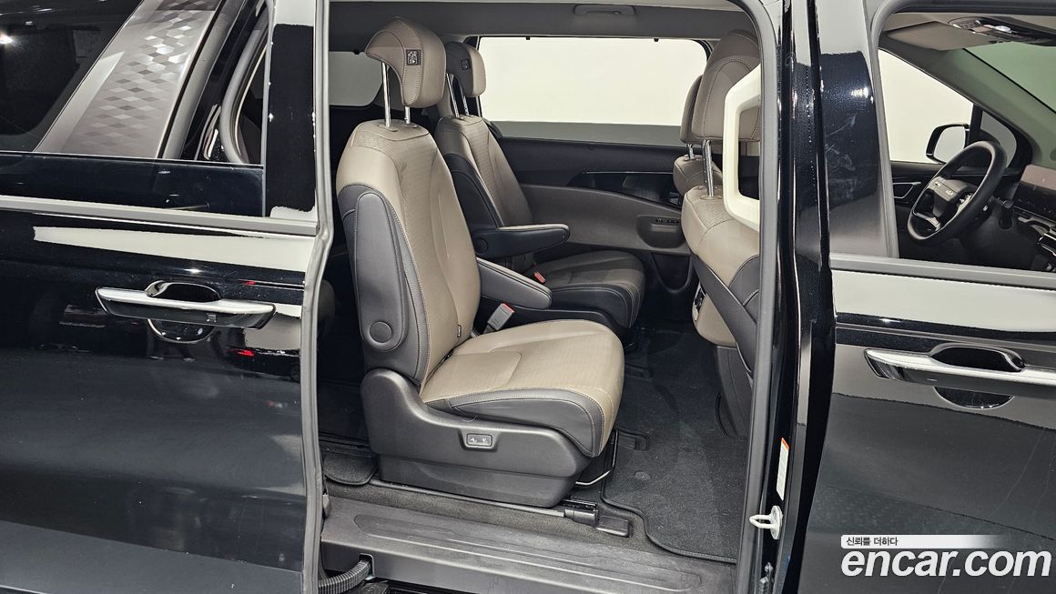 Kia Canival 2025