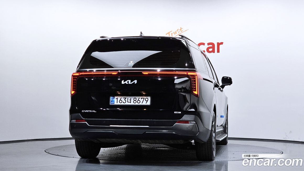 Kia Canival 2025