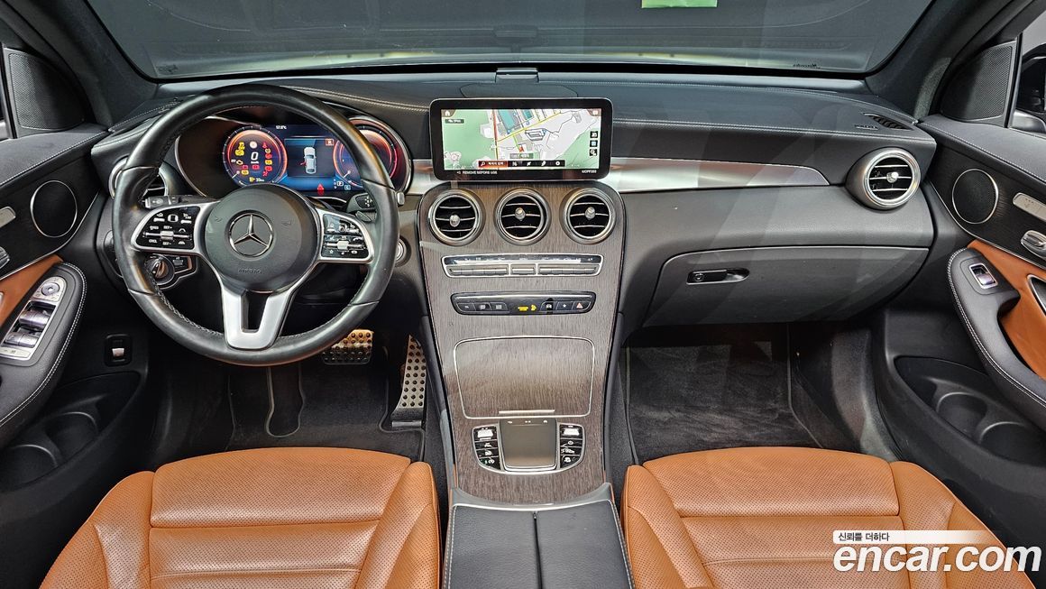 Mercedes-Benz GLC-Class 2022