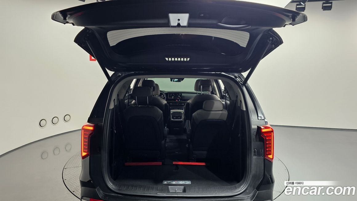 Kia Canival 2025