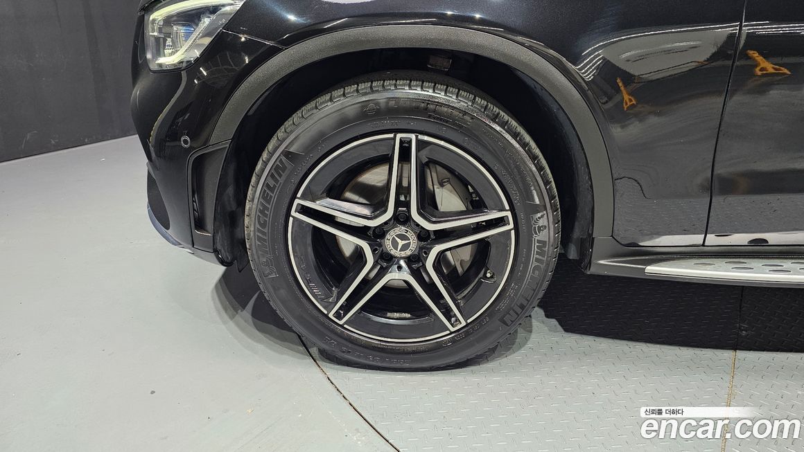 Mercedes-Benz GLC-Class 2022