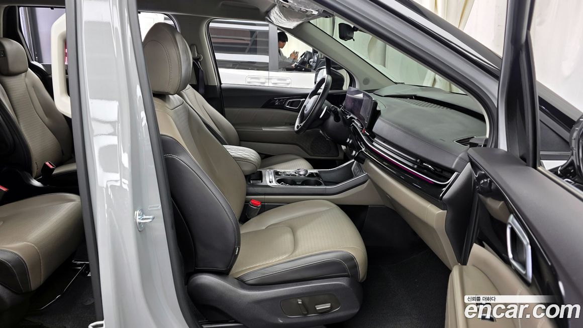 Kia Canival 2025