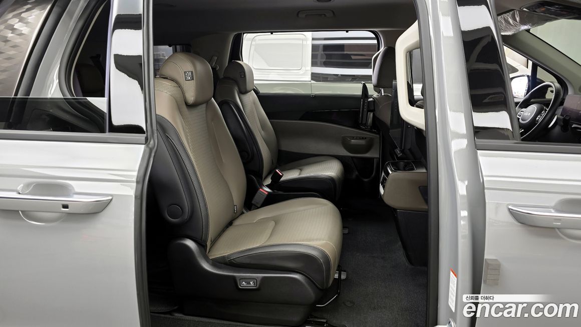 Kia Canival 2025
