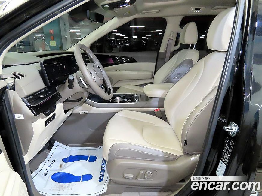 Kia Canival 2025