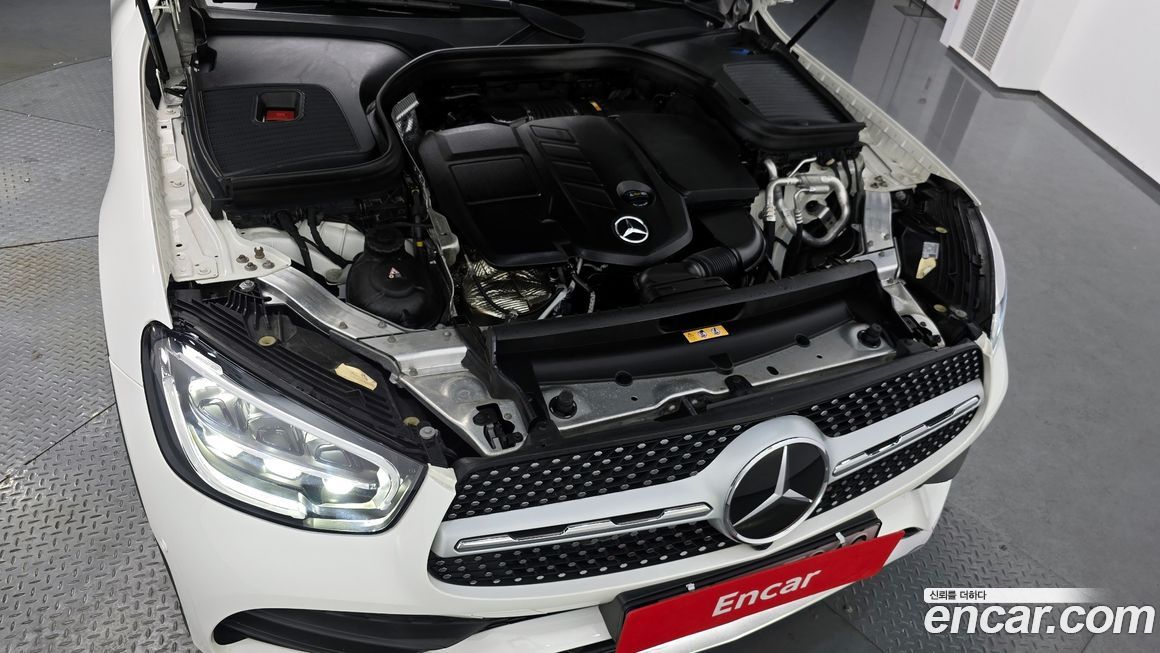 Mercedes-Benz GLC-Class 2022