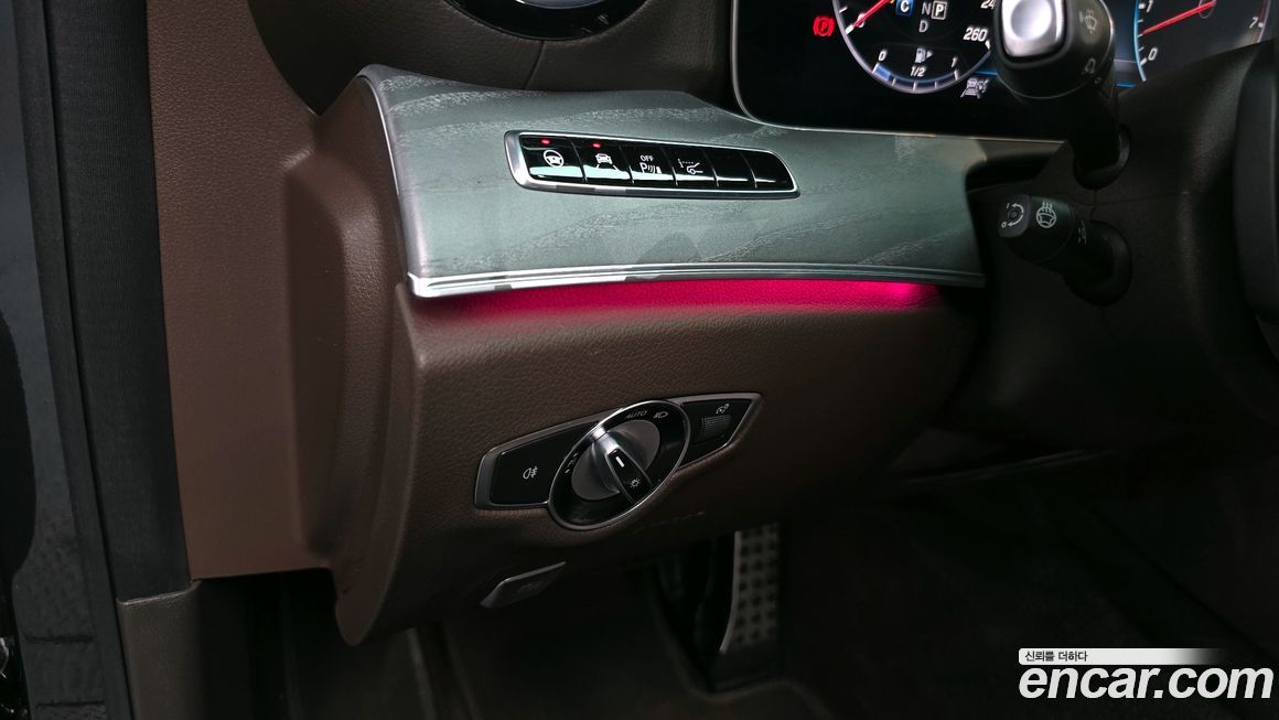 Mercedes-Benz CLS-Class 2020