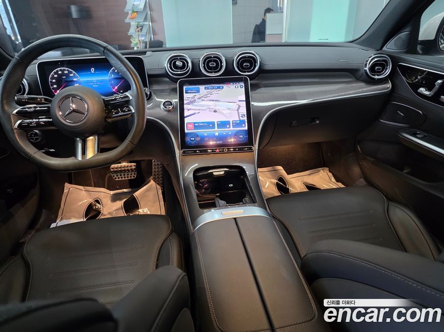 Mercedes-Benz C-Class 2023