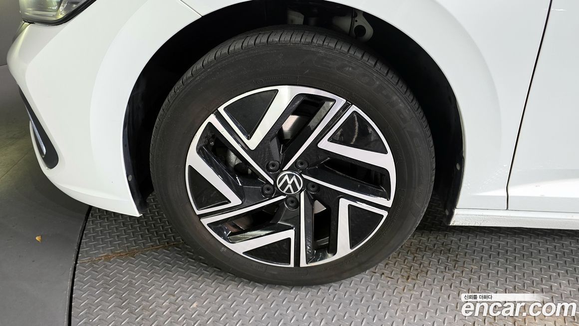 Volkswagen Jetta 2023