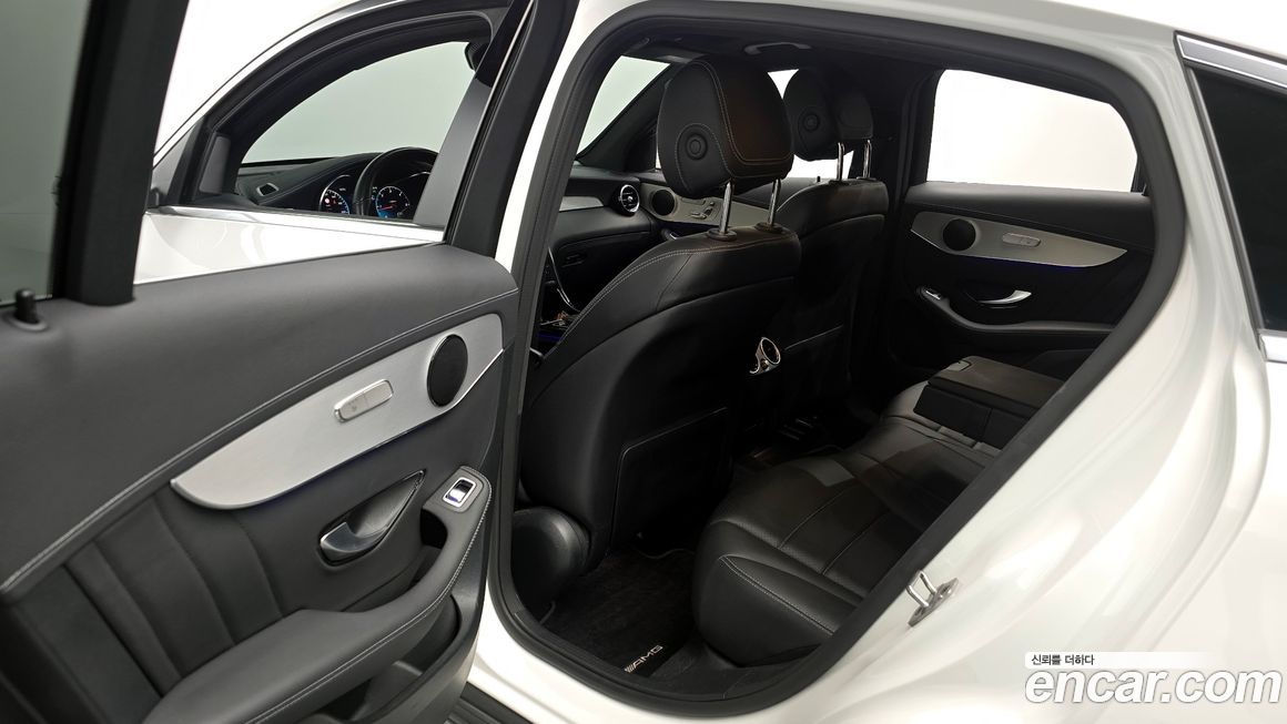 Mercedes-Benz GLC-Class 2022