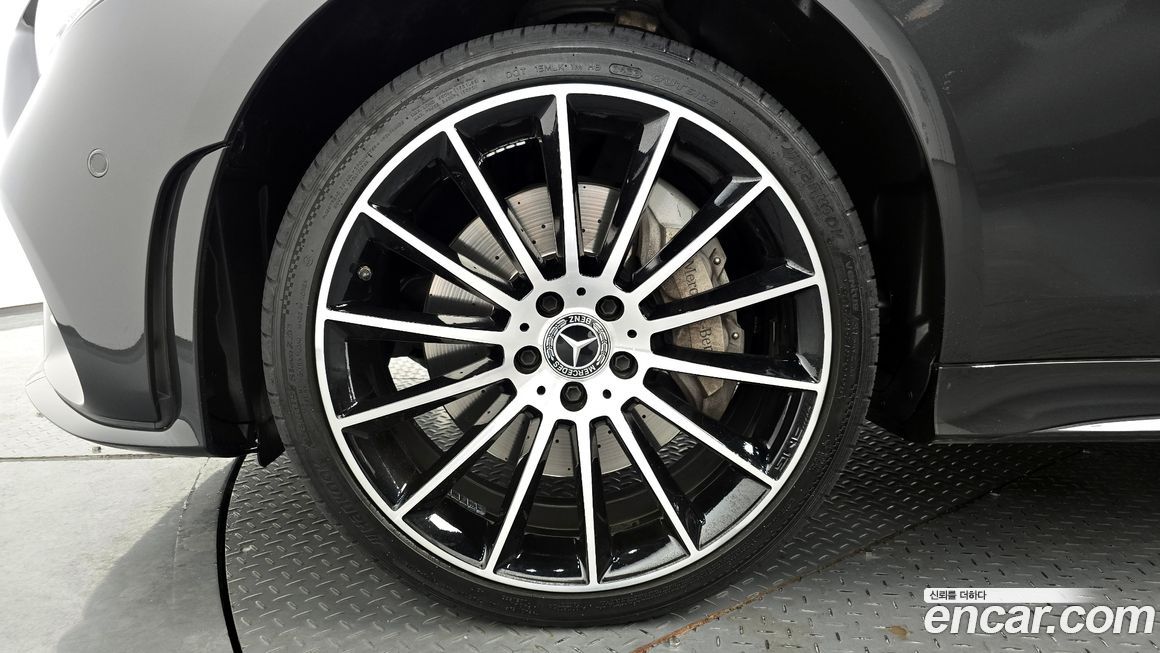 Mercedes-Benz CLS-Class 2020