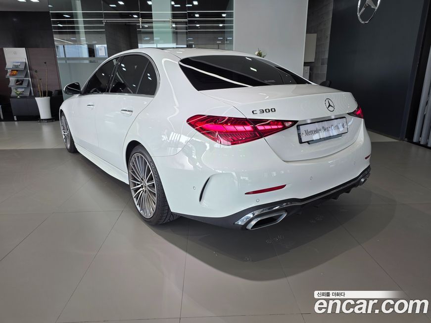 Mercedes-Benz C-Class 2023