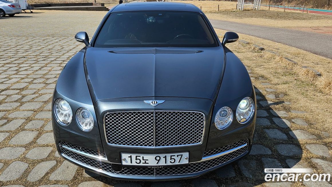Bentley Flying Spur 2015