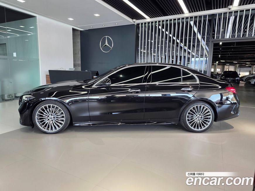 Mercedes-Benz C-Class 2024