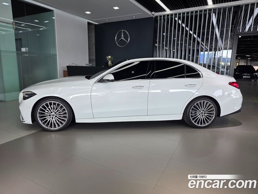 Mercedes-Benz C-Class 2023