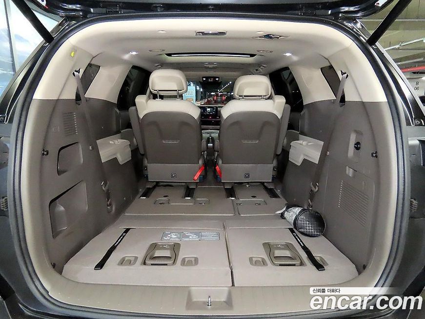 Kia Canival 2025